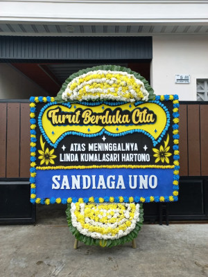 Papan Bunga Duka di Caringin Kulon
